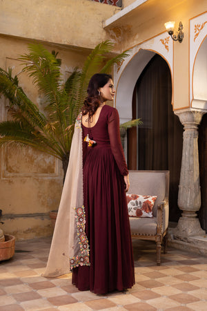 Light Peach Georgette Anarkali Set image 4