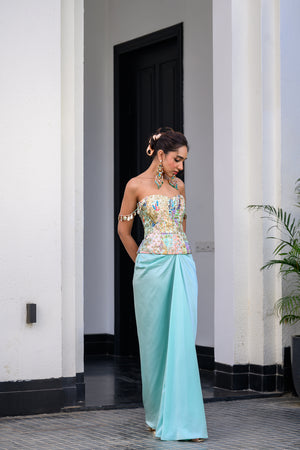 Gardenia Highlighted Corset With Skirt image 9