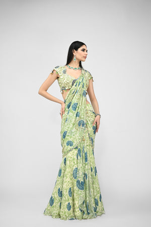 Highlighted Pre Stitched Peacock Saree Paired with Printed Highlighted Peacock Blouse image 5