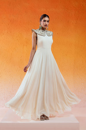 Ivory Pilgrimmed Collar Embroidered Gown image 2