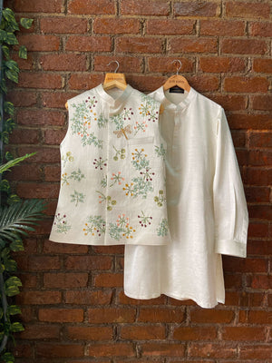 Floral Hand Painted Kurta and Bundi Set image 5