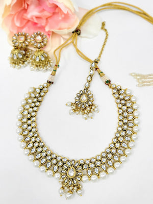 Chandni Necklace Set image 0