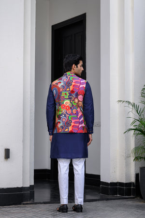 Iris Highligted Bundi Paired With Kurta and Pants image 6