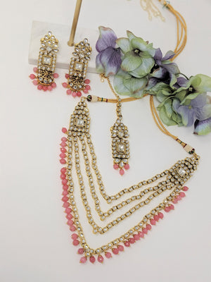 Triple Layered Necklace Set - Pink image