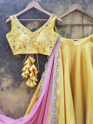 Mustard Raw Silk Lehenga image 1