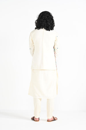Shamlimaar Nehru with butta Kurta Set image 3