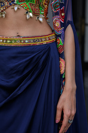 Iris Highlighted Bralette Paidawn Dhoti Skirt Set And Highlighted Applique Cape image 3