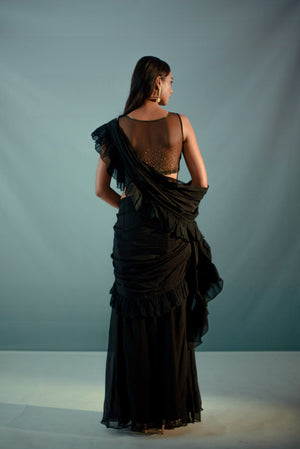 Black Feather Details Saree Set image 7