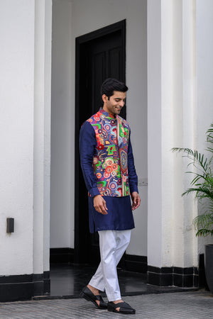 Iris Highligted Bundi Paired With Kurta and Pants image 7