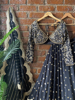 Black Sharmily Lehenga Set image 3