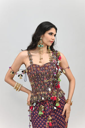 PLUM PRESTITCHED TASSEL SAREE PAIRED WITH BADLA EMBROIDERED PLUM CORSET image 2