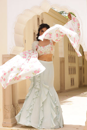 Fish Cut Skirt With Ruffle Details image 2