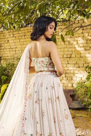 Off-White Georgette Crepe Embroidered Lehenga Set image 3
