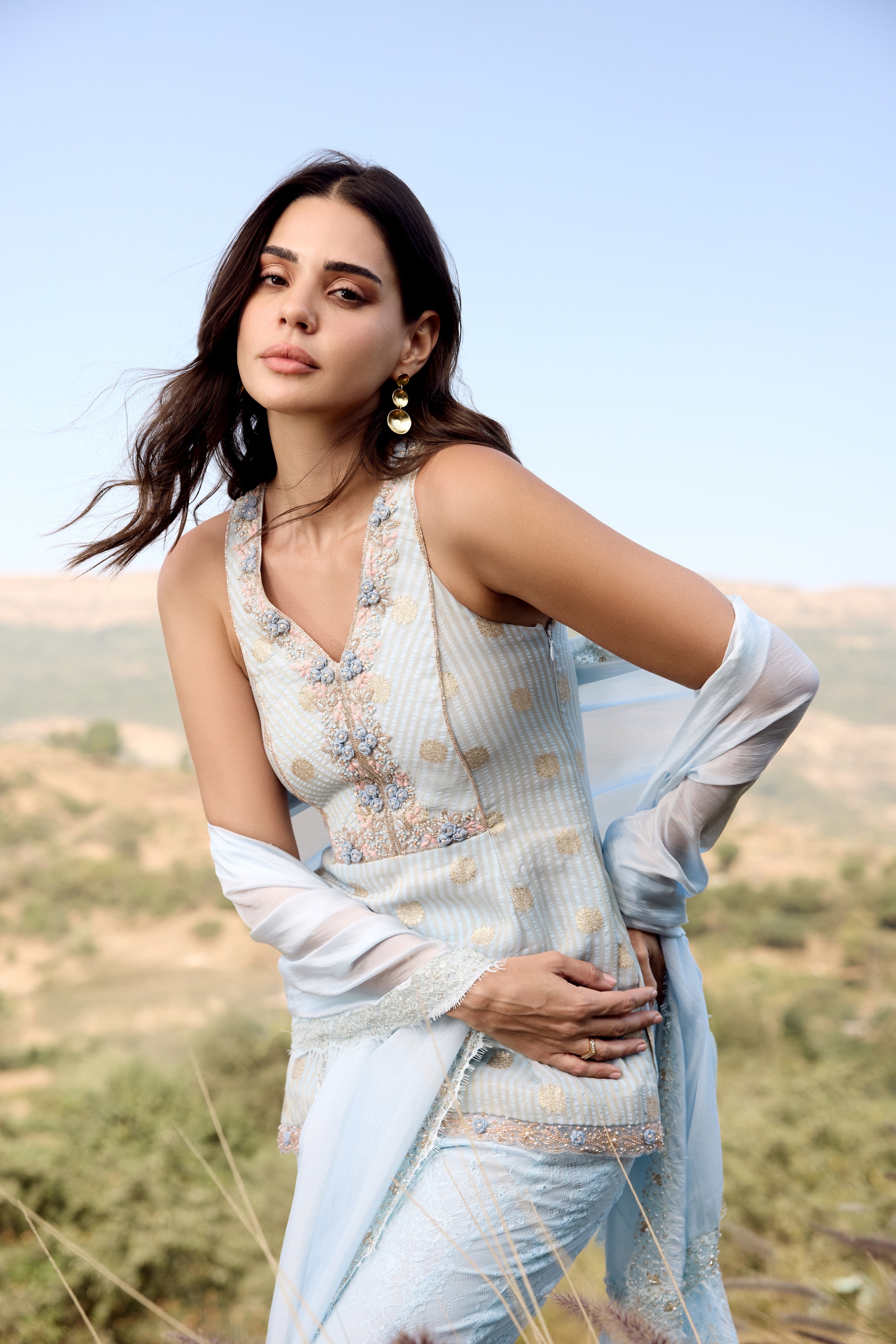 Esme Sharara Set