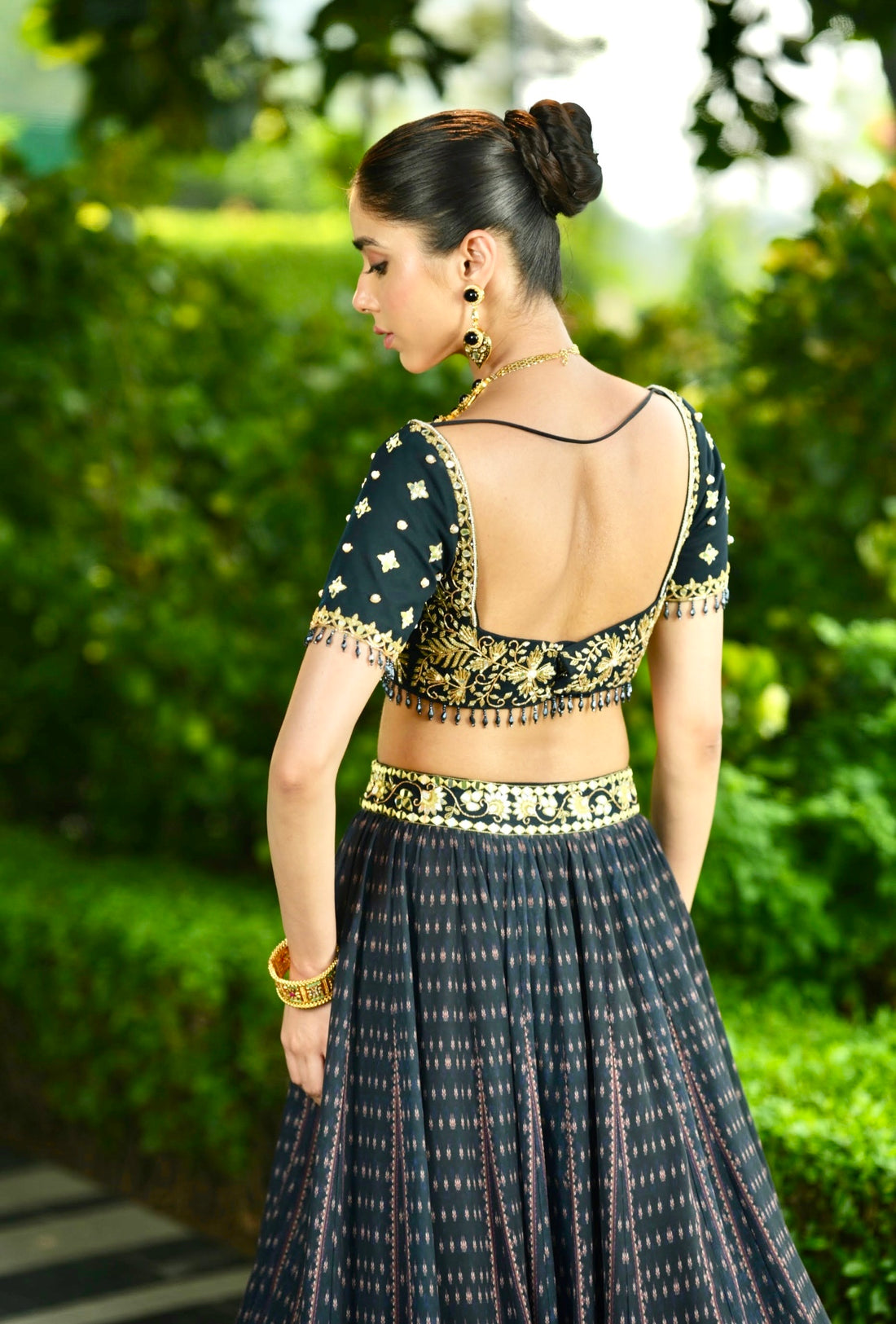 Jahaan Lehenga Set image 8
