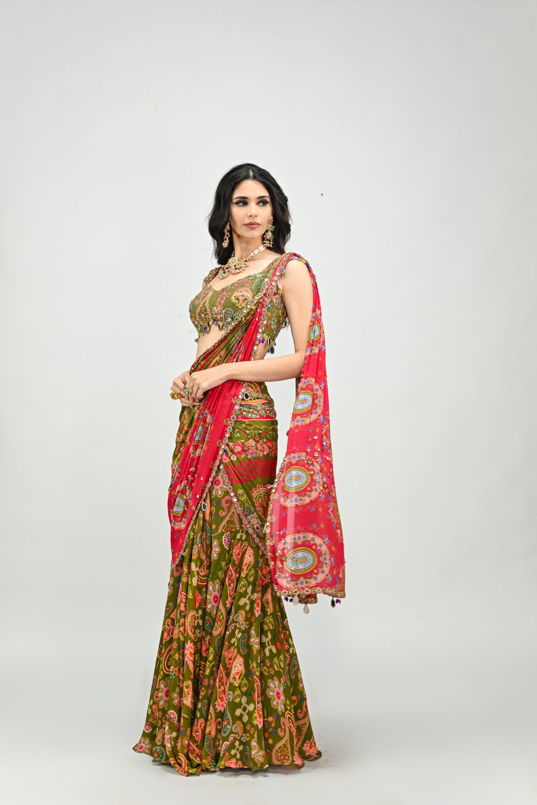 Olive Highlighted Dual Pre-stitched Saree Paired With Badla Embroidered Green Blouse image 2