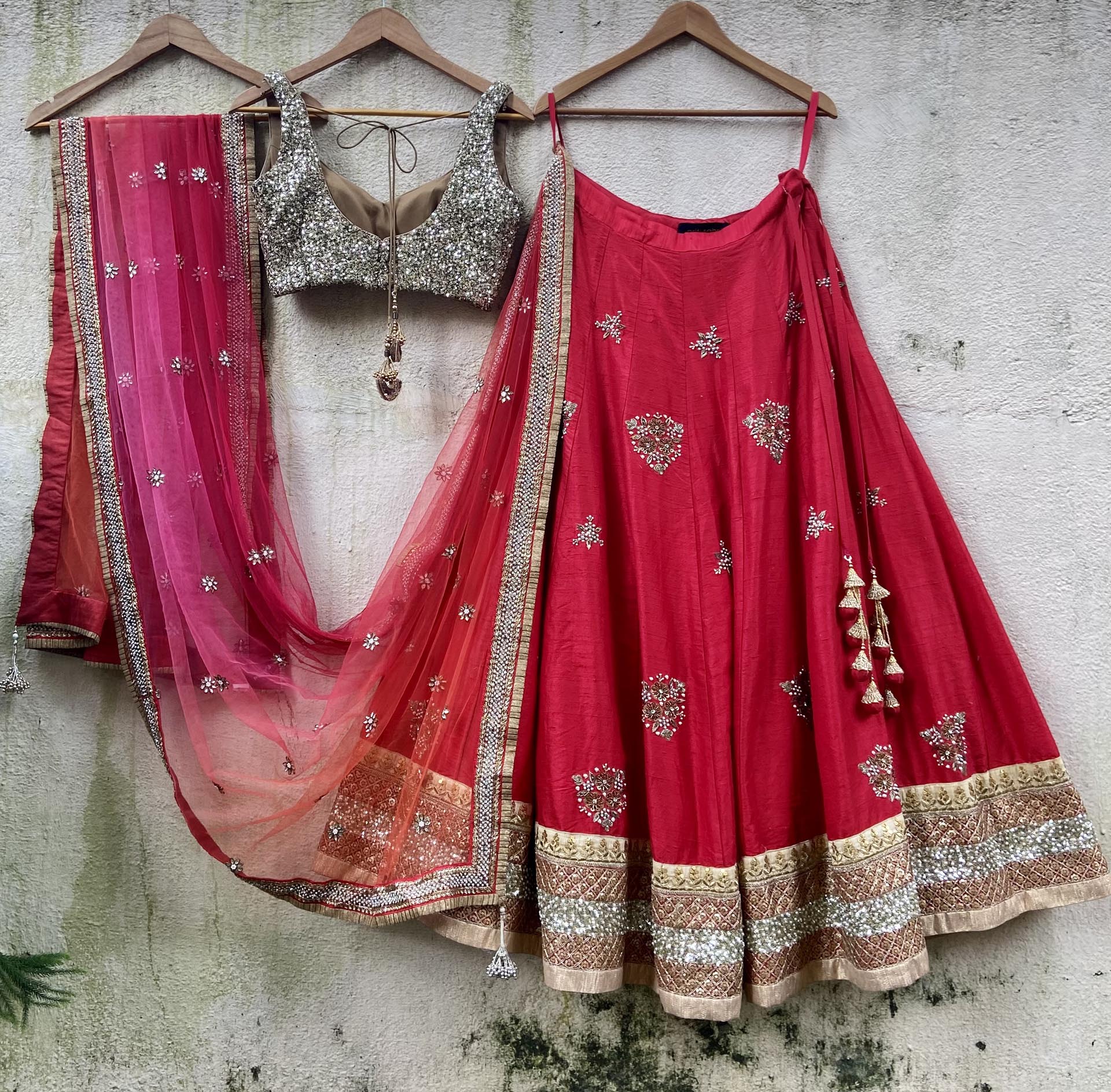 Red and Gold Bridal Lehenga Set image 3