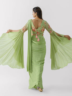 Green Pre Drape Saree Set image 1