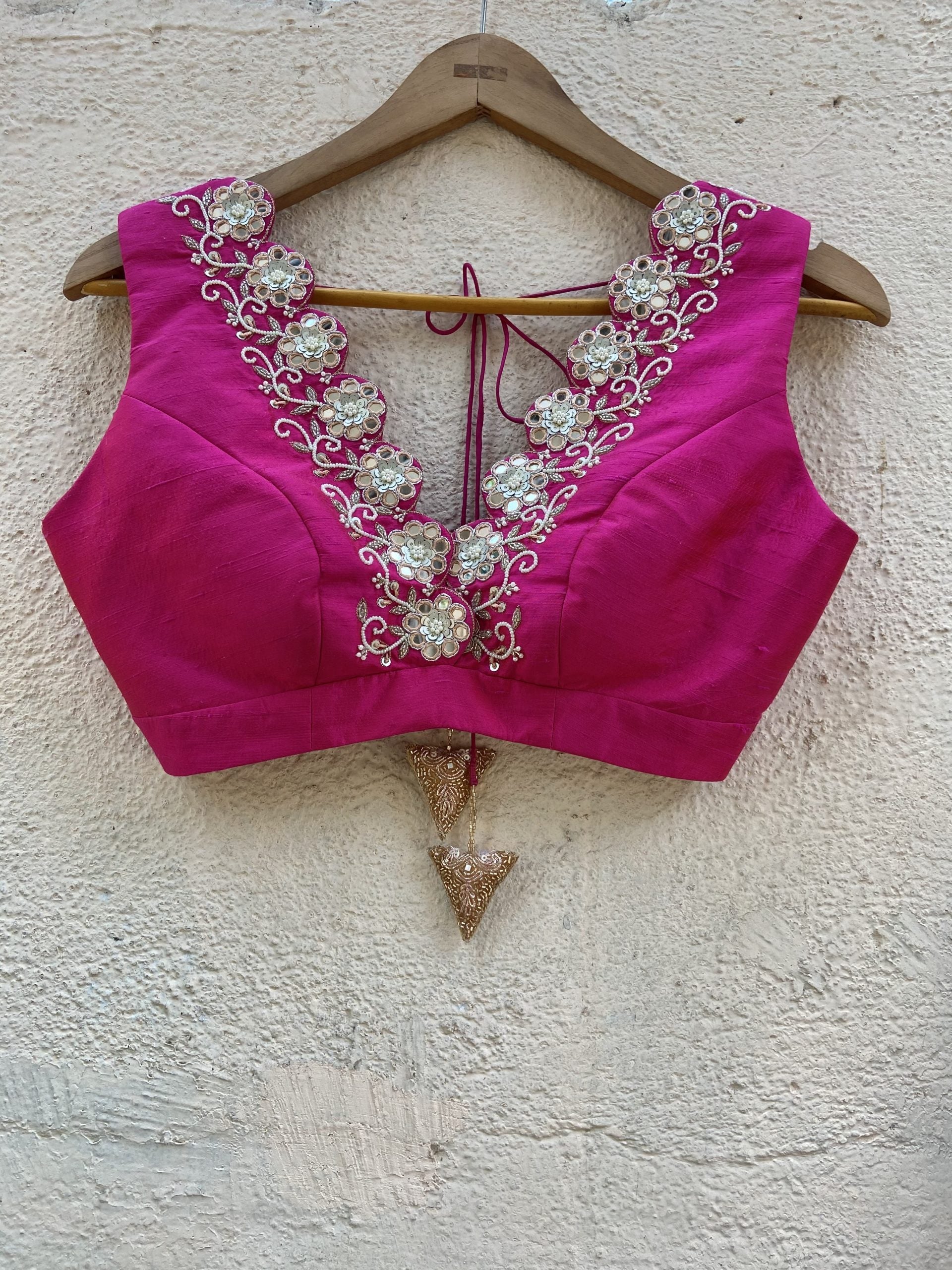 Nude Butti and Fuchsia Lehenga Set image 2