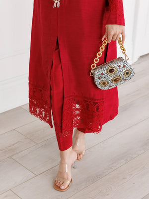 VOGUE Clutch image 1
