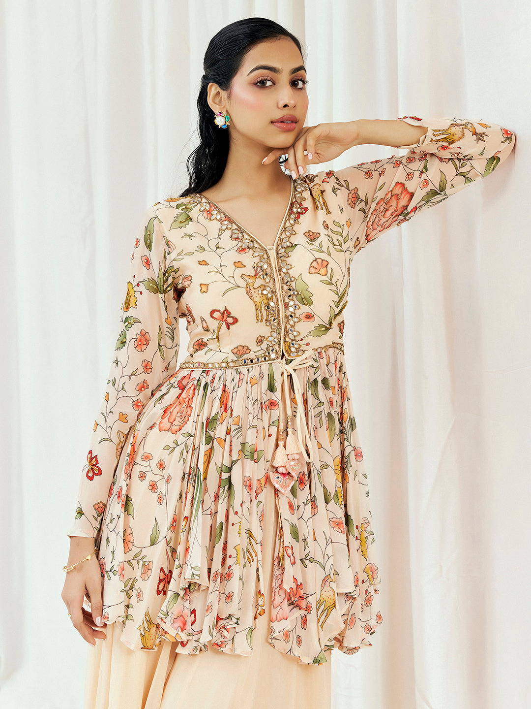 Floral White Printed Embroidered Peplum Sharara Set image 3