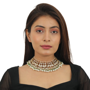 White Stone And Green Emerald Necklace Set image 5