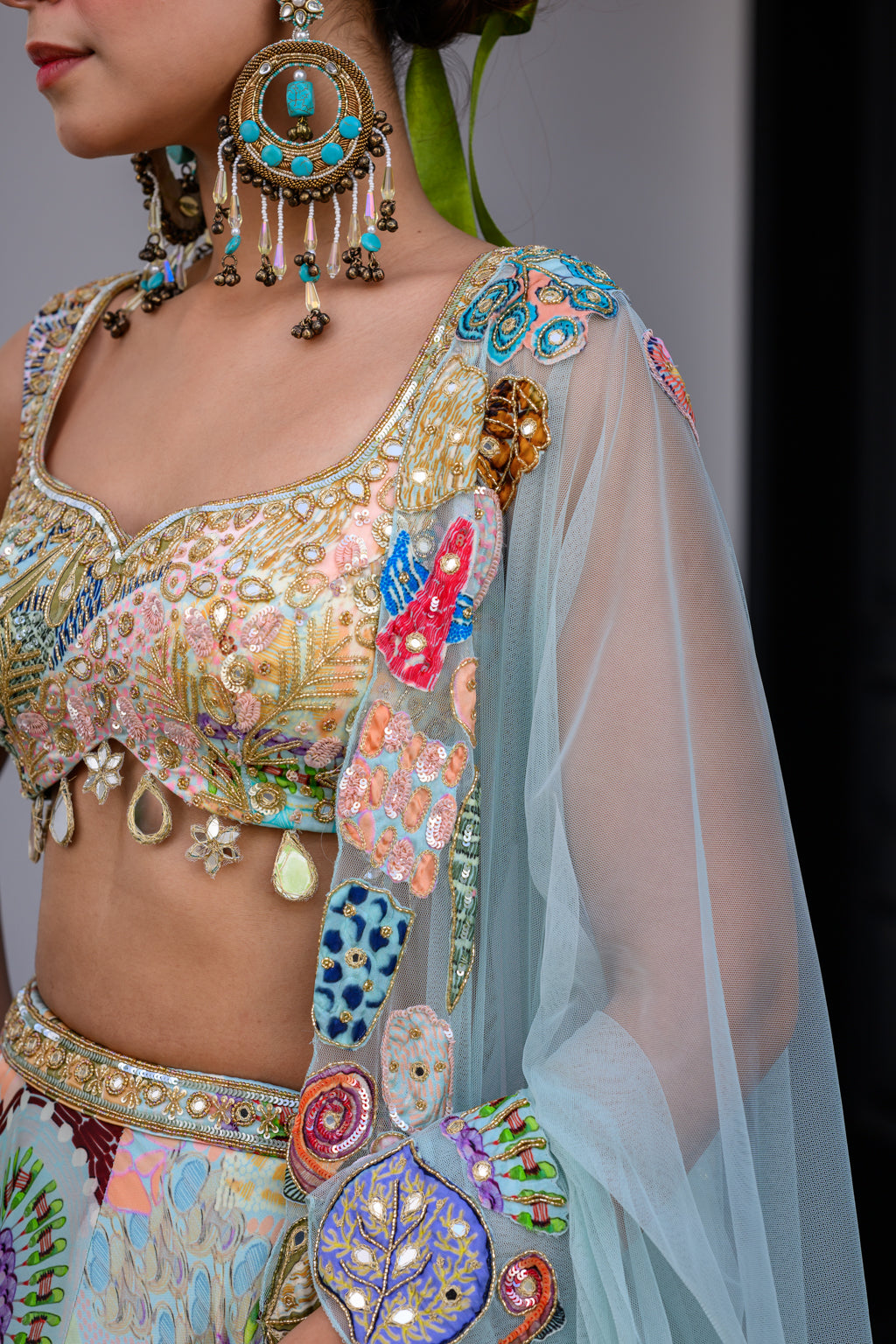 Gardenia Highlighted Lehenga Set Paidawn With Highlighted Blouse And Applique Dupatta image 4