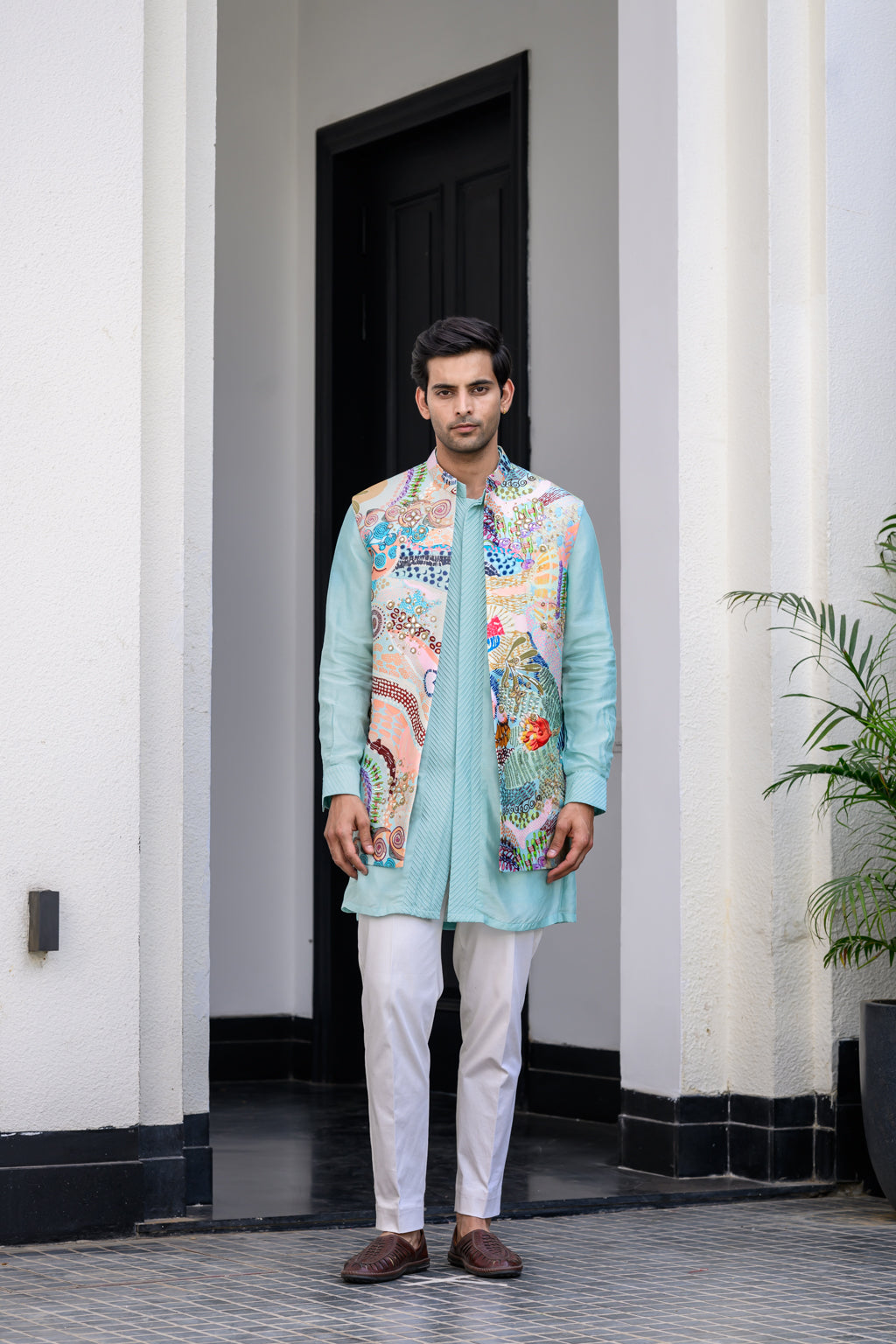 Gardenia Highlighted Half Jacket With Pants - Custom image