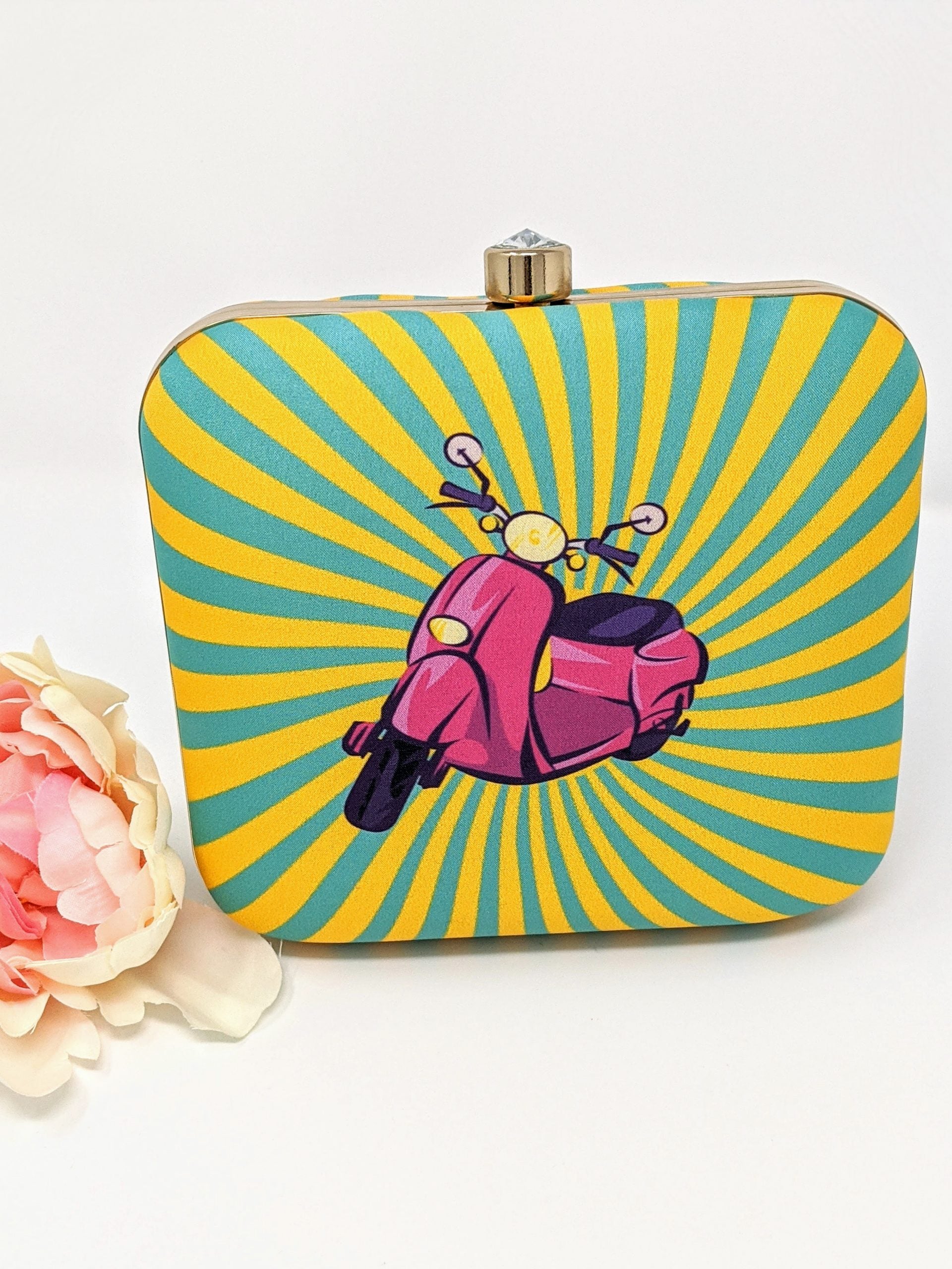 Vespa Printed Clutch image 0