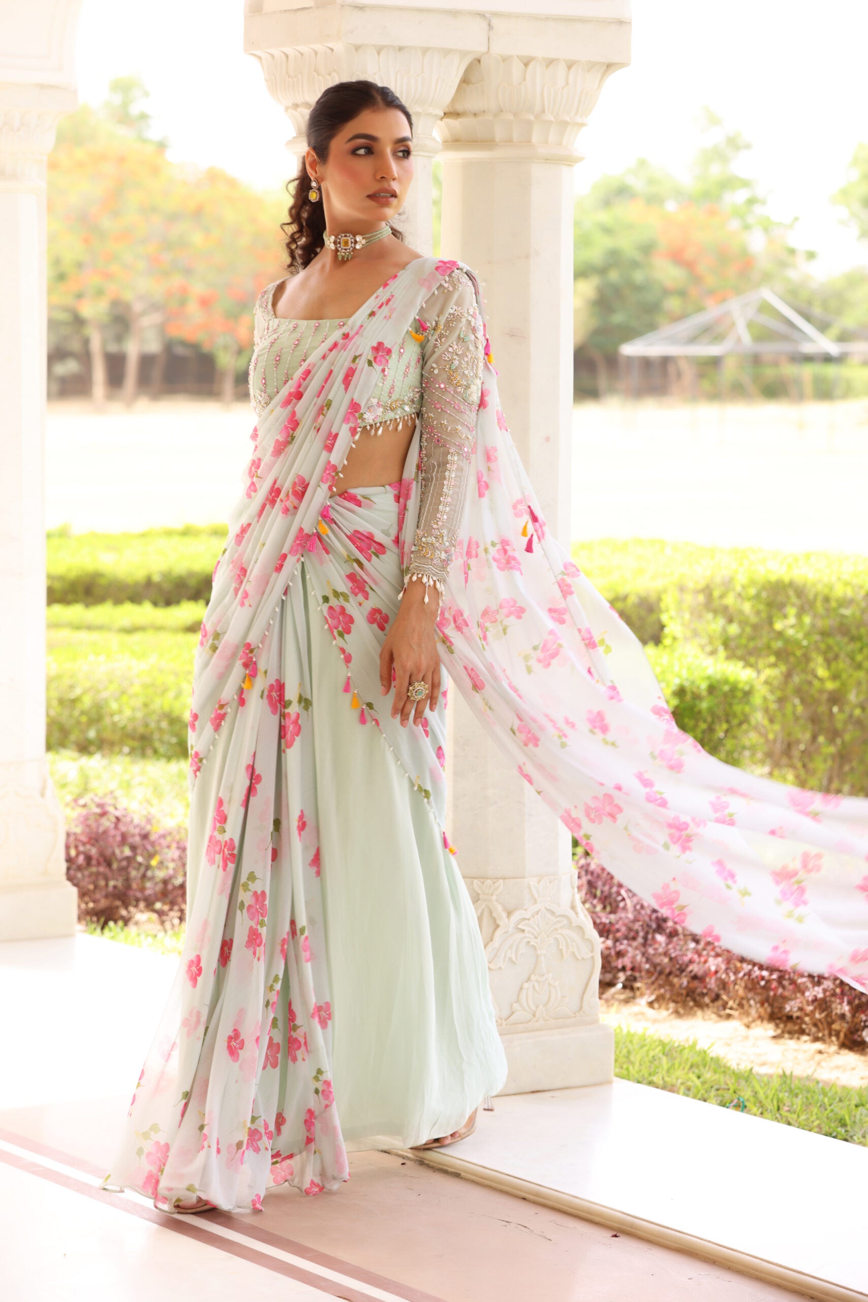 Floral Printed Pre-Drape Saree image 3