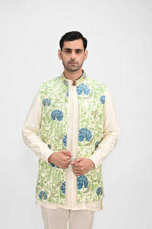 Peacock Printed Highlighted Half Jacket Full Set image 3
