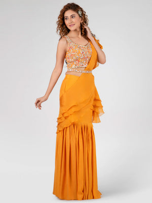 Pre Drape Yellow Saree Set image 3