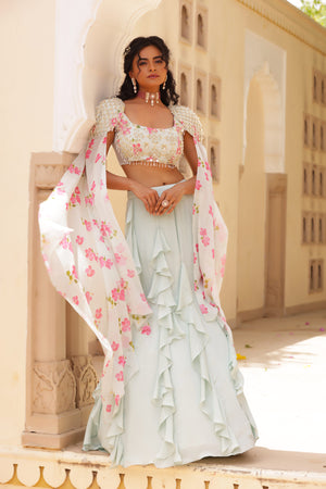 Fish Cut Skirt With Ruffle Details image 13