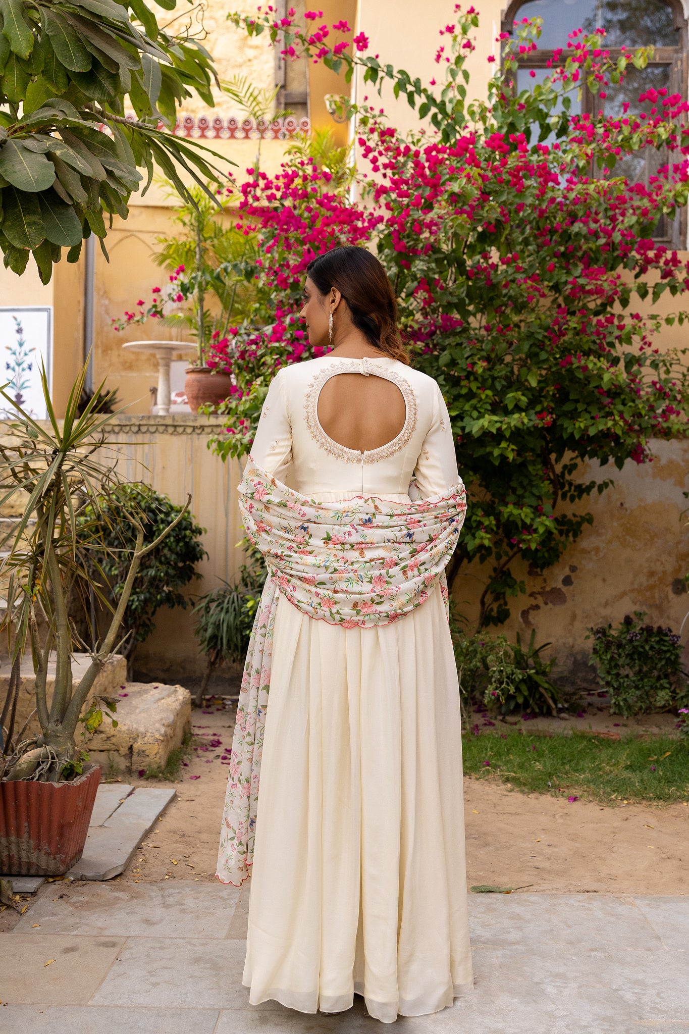 Off White Embroidered Yoke Anarkali Set image 5