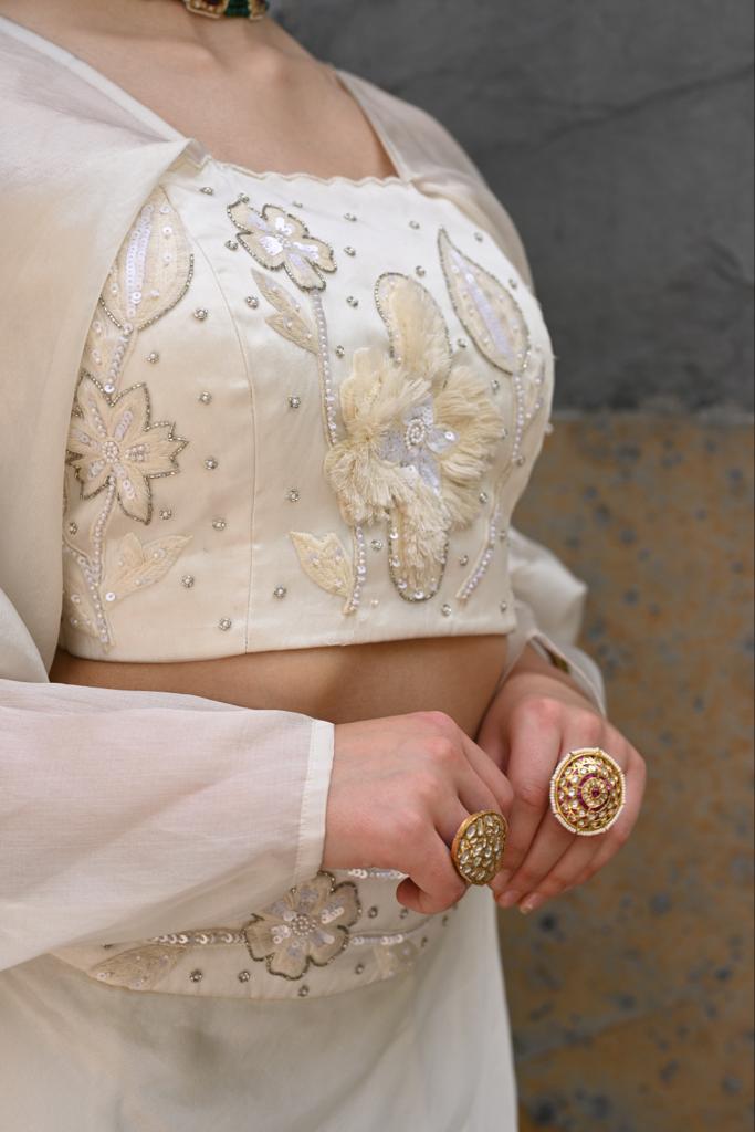 Fiore off White Lehenga image 5