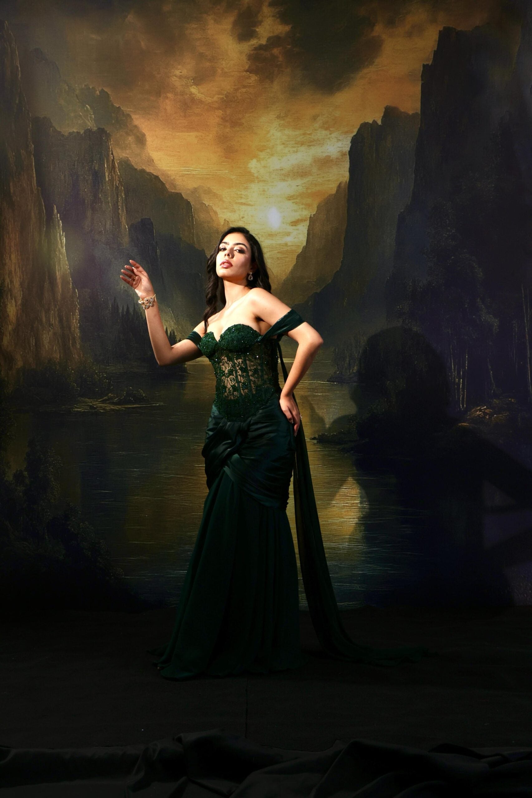 Amber Corset and Skirt image 12