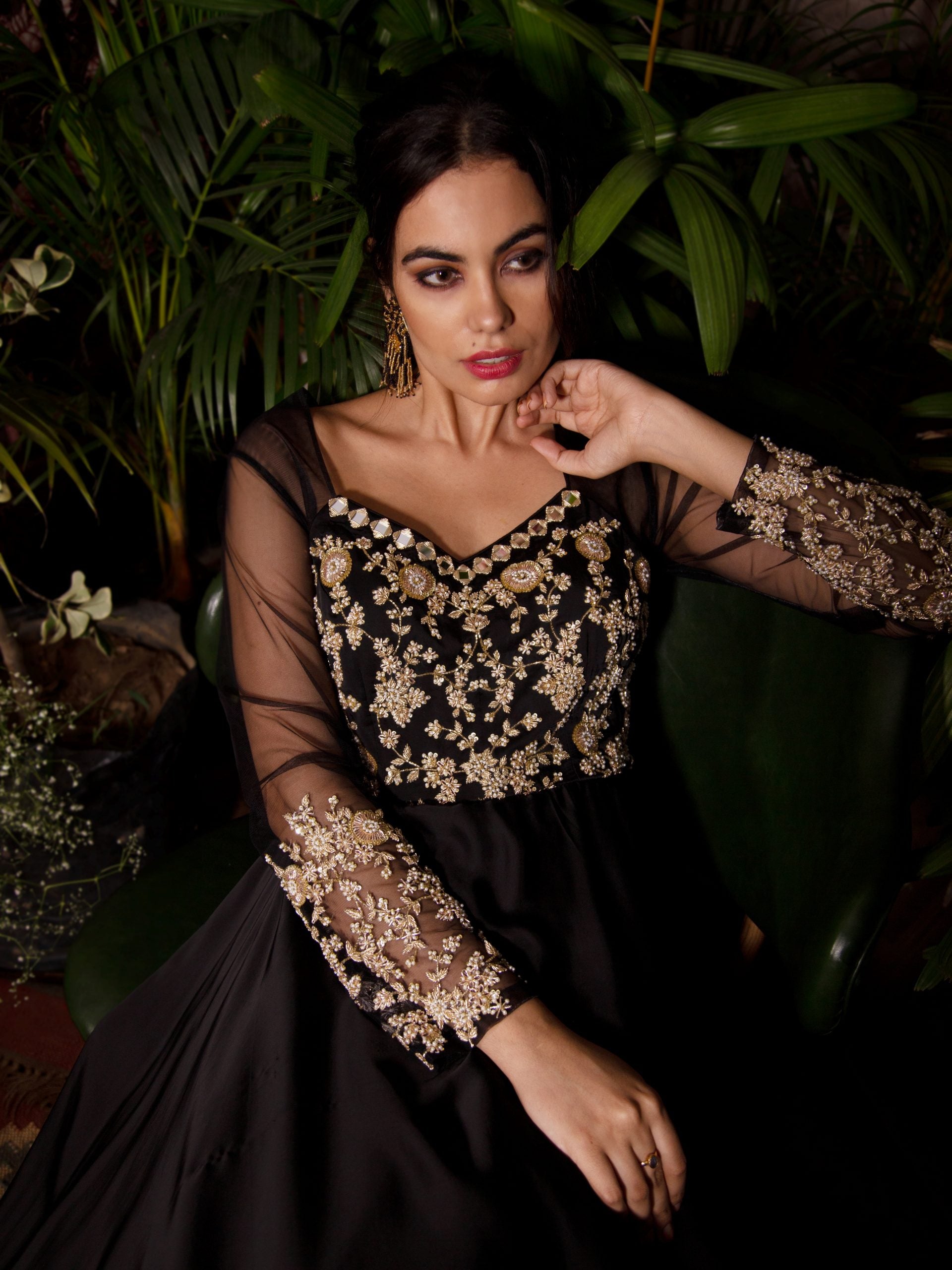 Black Gown image 2