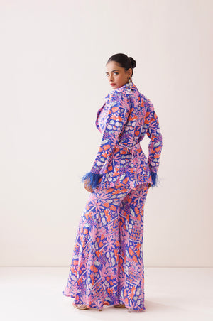 Saphire Power Suit image 8