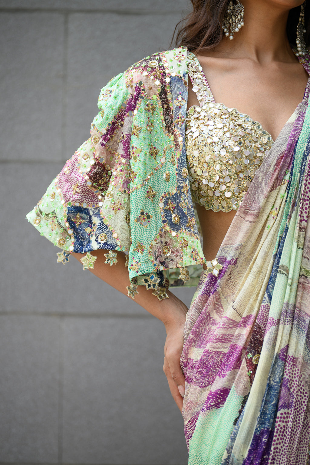 Eden Highlighted Saree Paidawn with Embroidered Blouse With Cape Jacket image 3