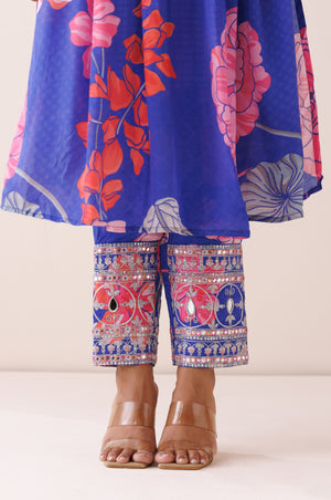 Blue Dori Work Kurta Set image 6