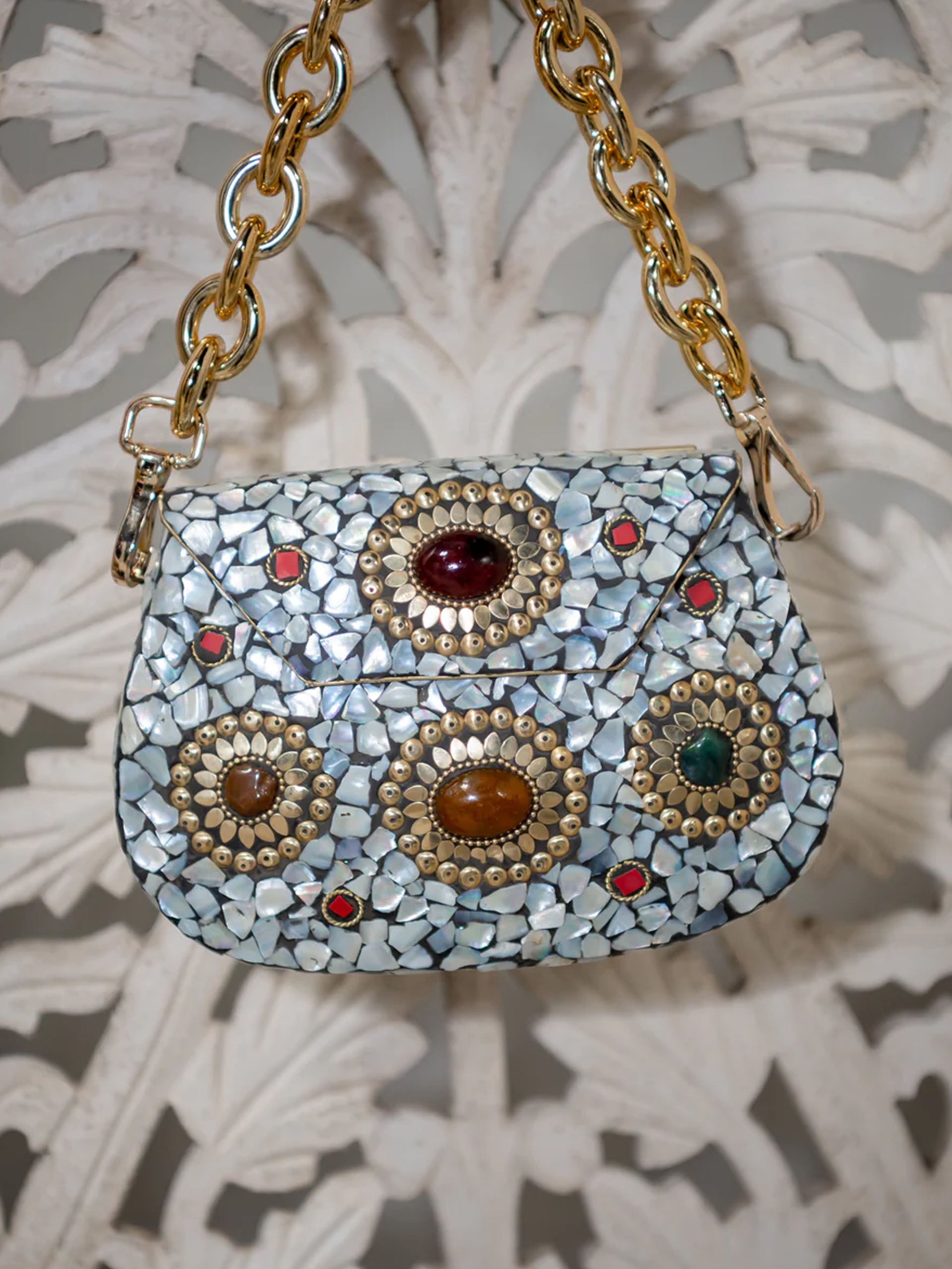 VOGUE Clutch image 0