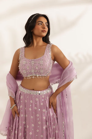 Lavender Bandhani Lehenga image 1
