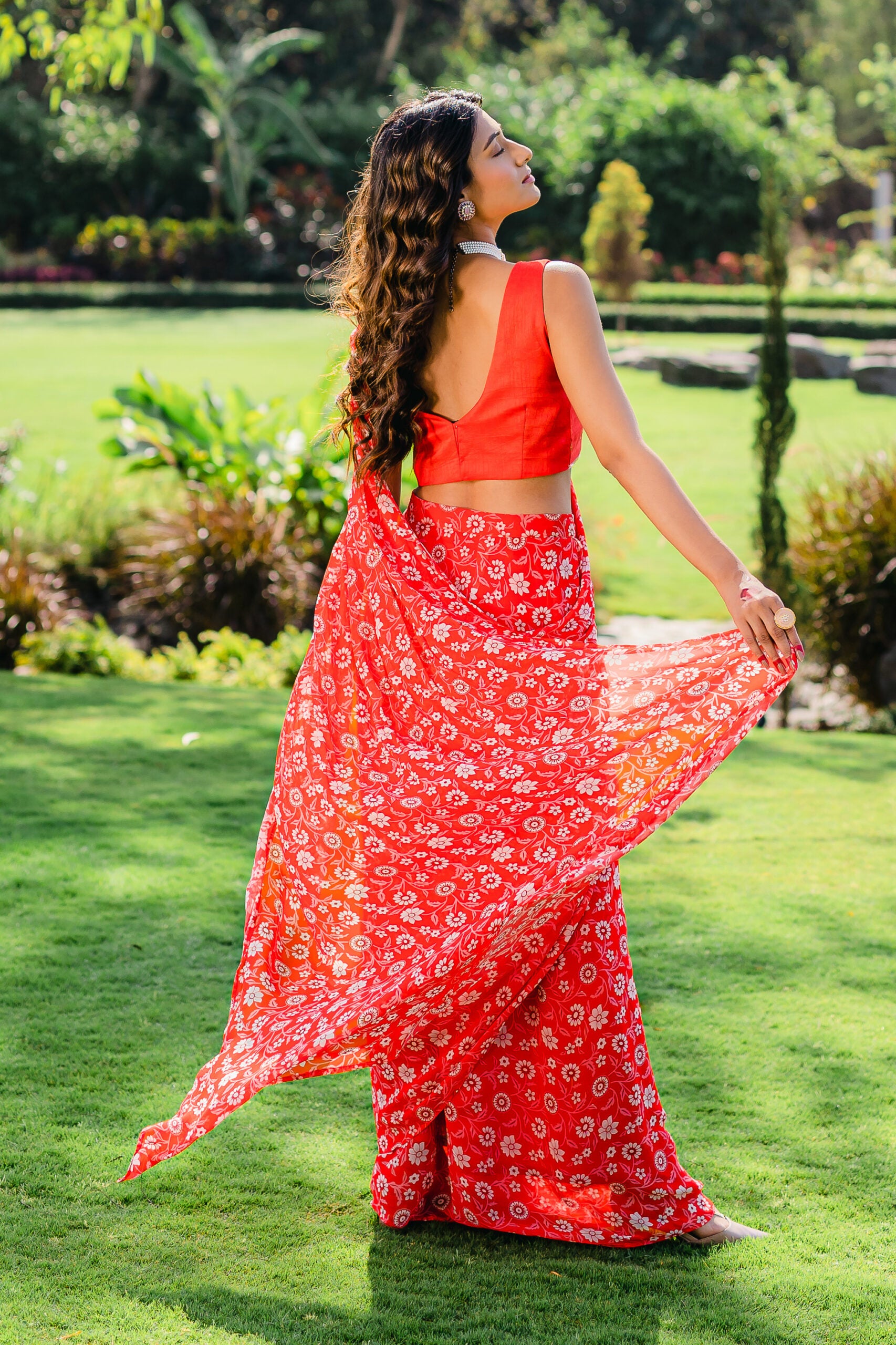 Cherry Red Floral Printed Pre-Stitched Saree Set image 4