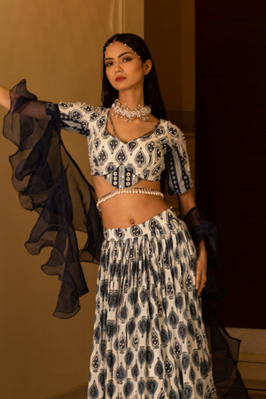 White Printed Tie-at-Waist Blouse and Skirt Set image 2