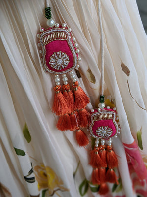 Ivory Floral Lehenga with Fuchsia Blouse image 4