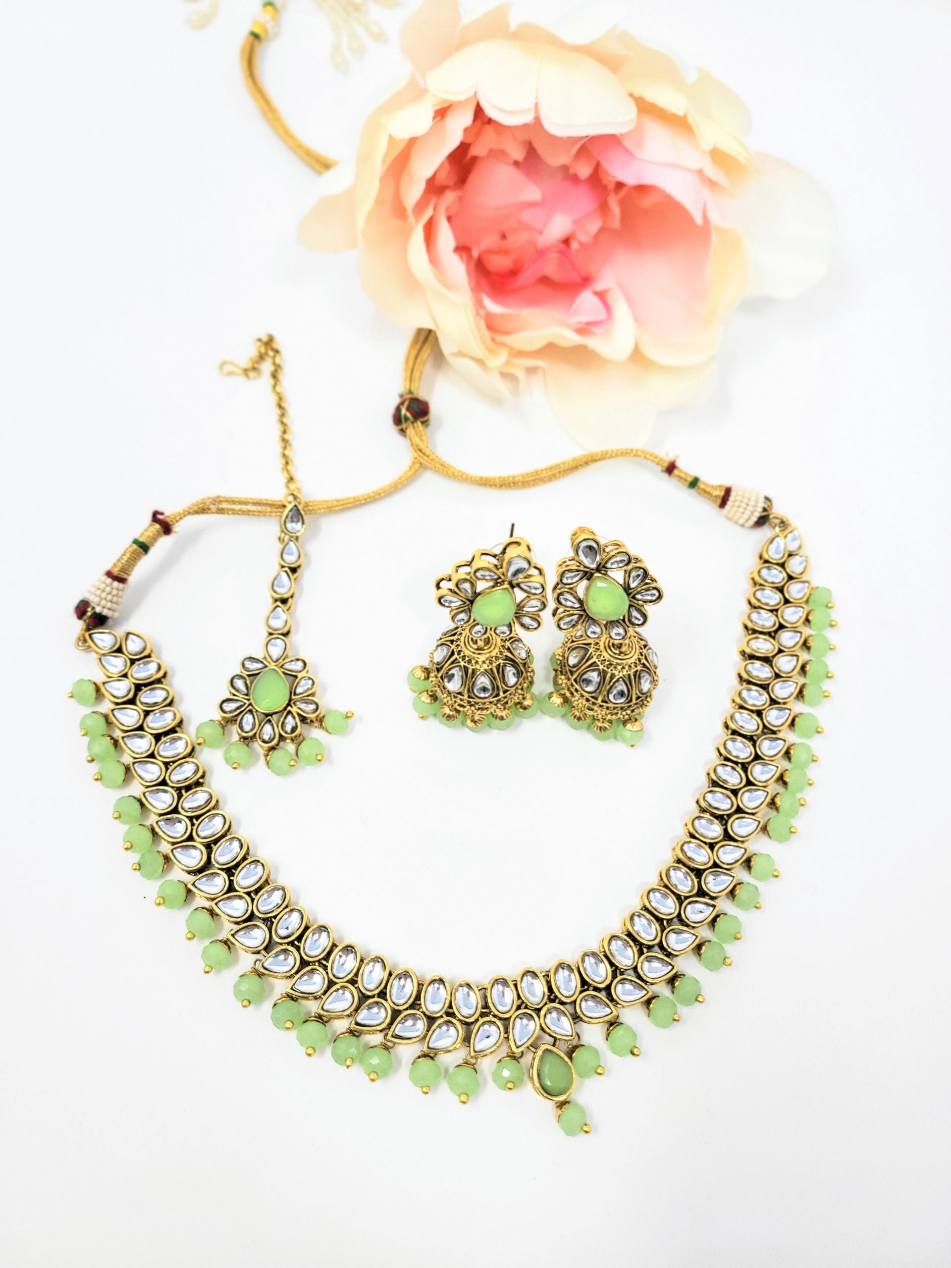 Mint Pari Necklace Set image 2
