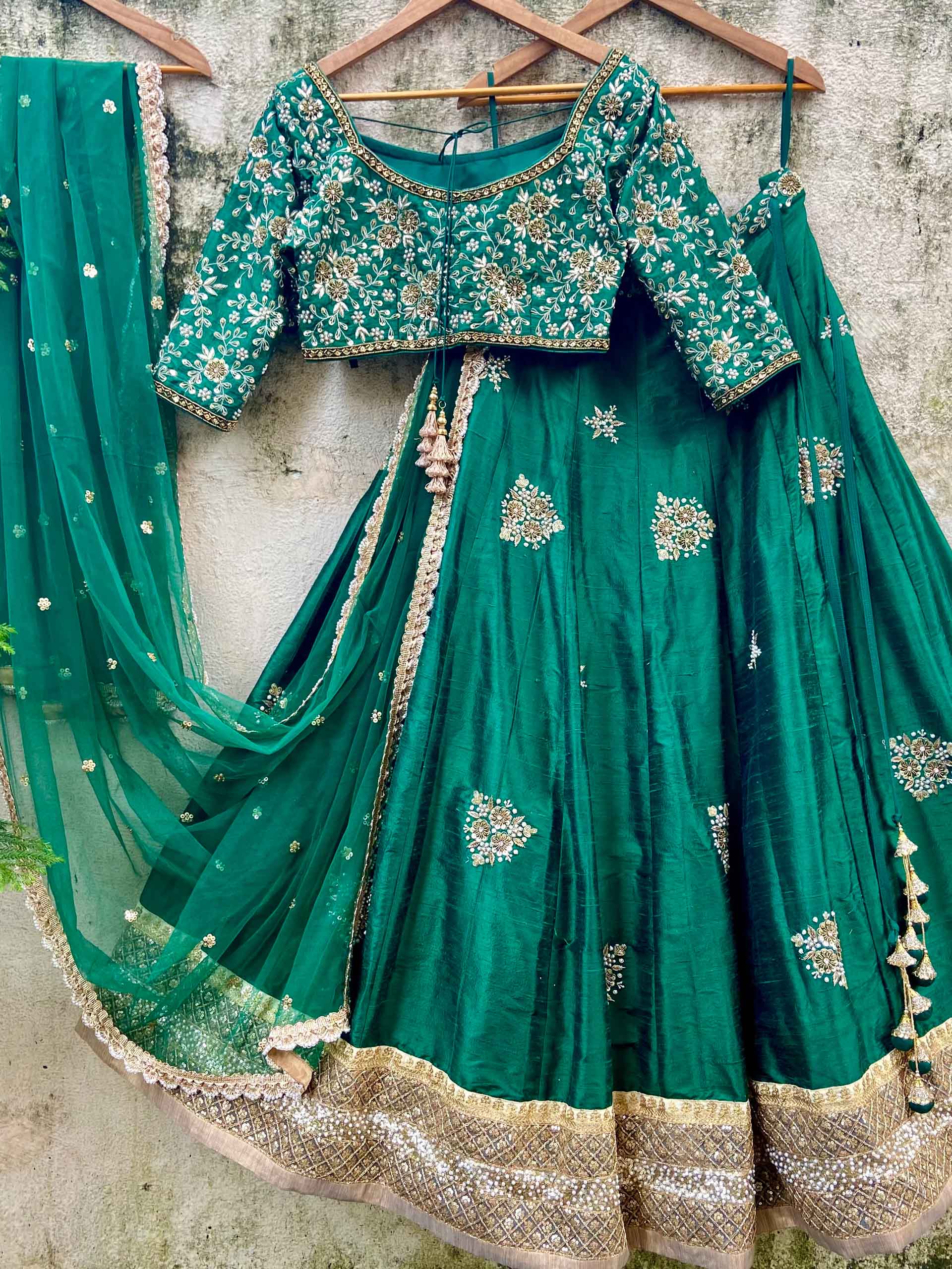 Emerald Green Embroidered Lehenga Set image 4