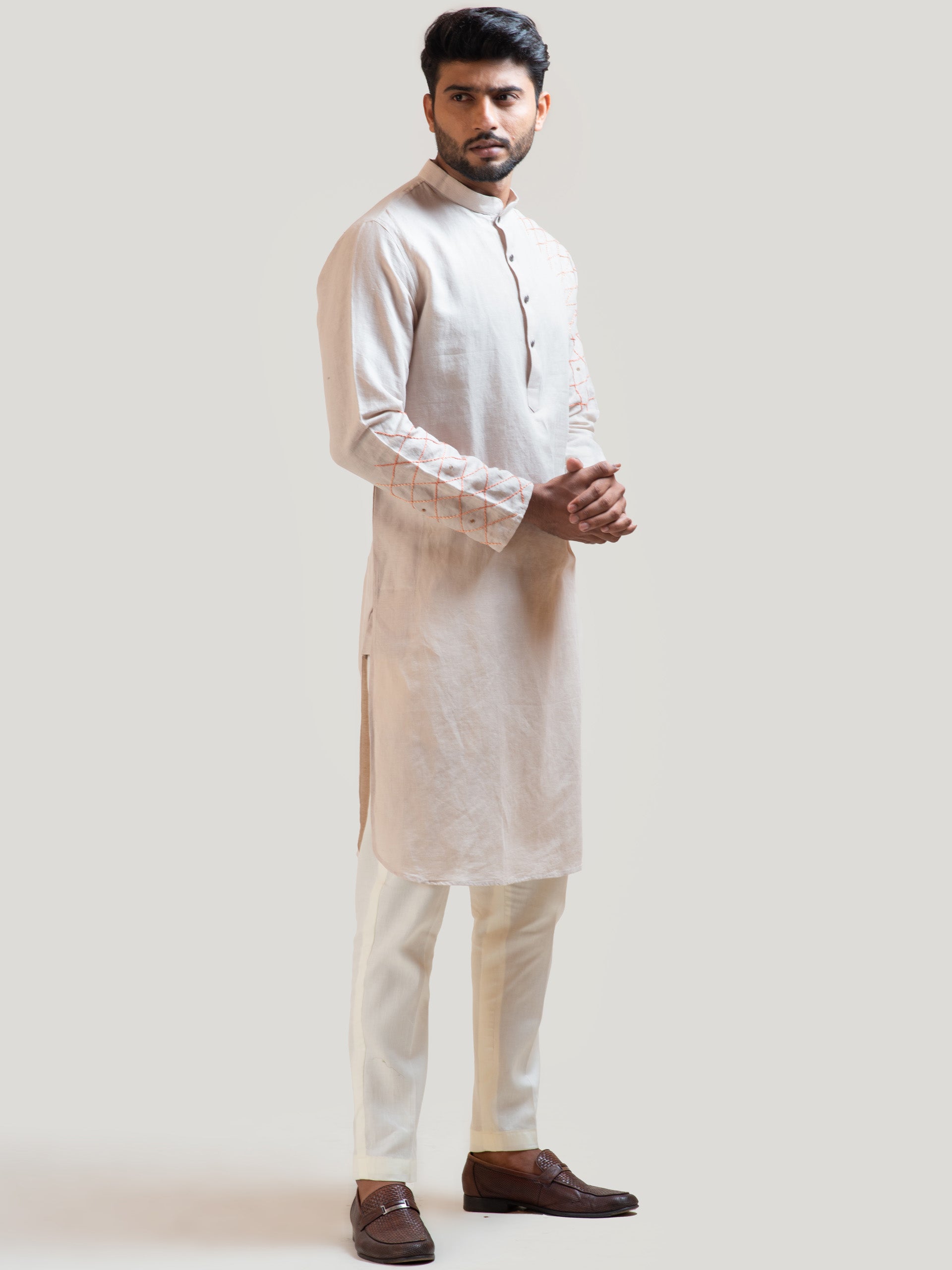 Geometric Thread Kurta Set image 2