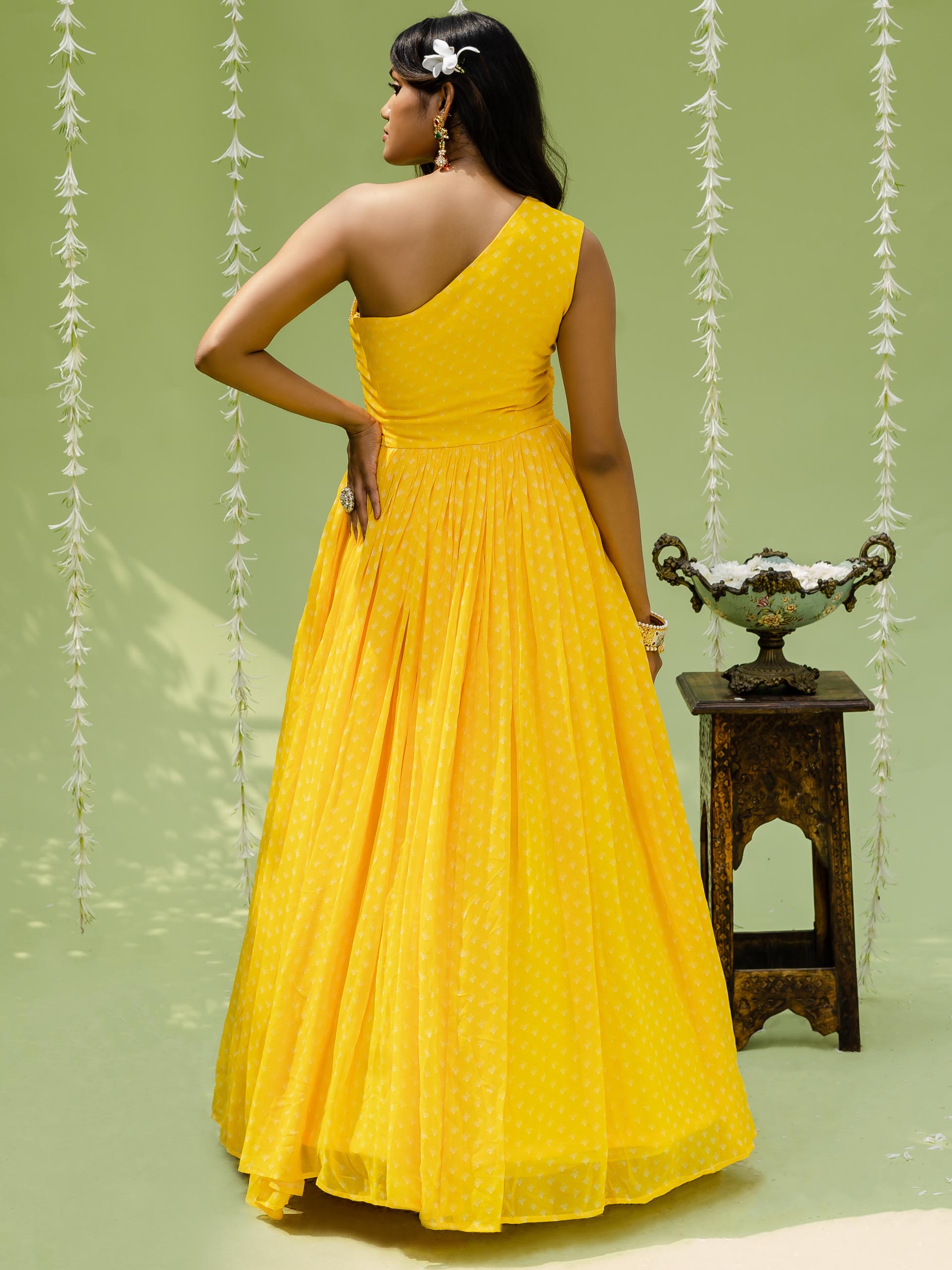 Sunshine Embroidered Printed Gow image 1