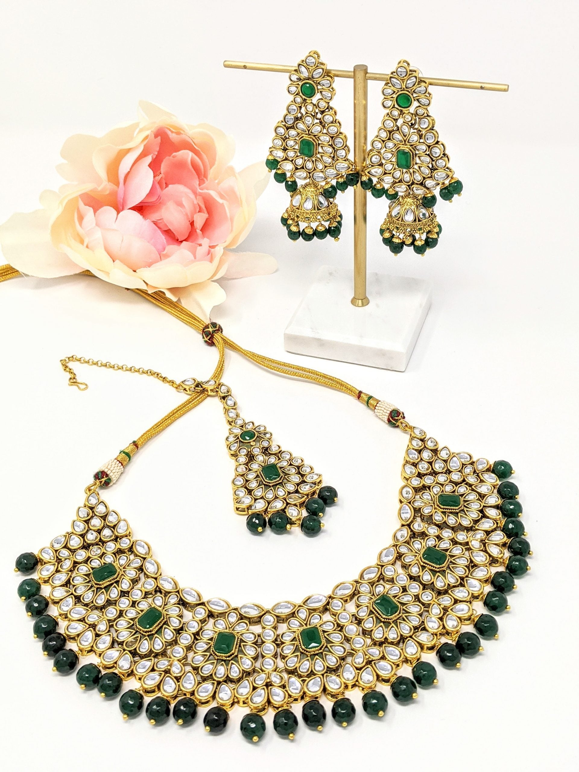 Sia Necklace Set image 0